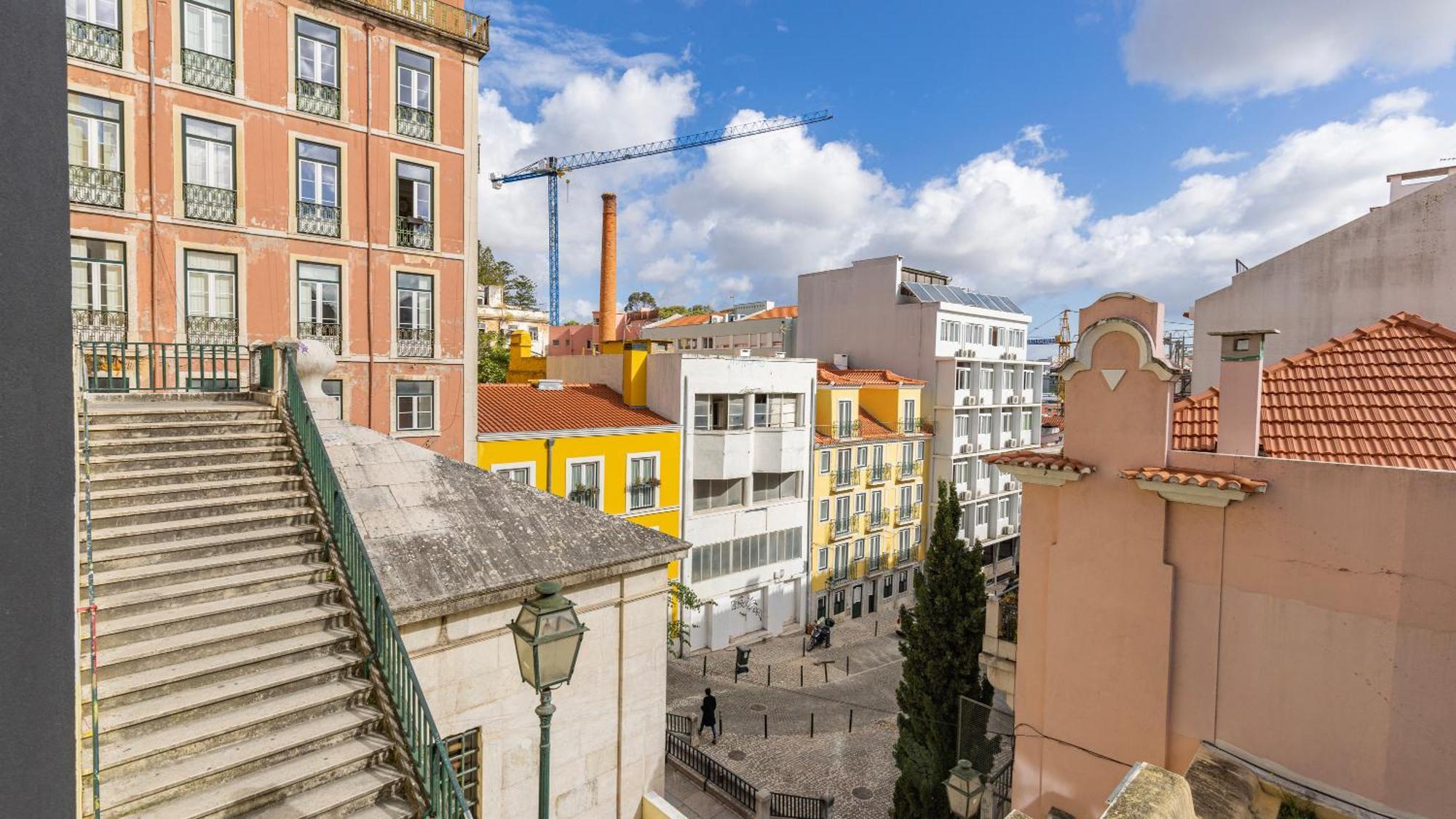 Classy 2bdr House With Balcony By Lovelystay Apartment Lissabon